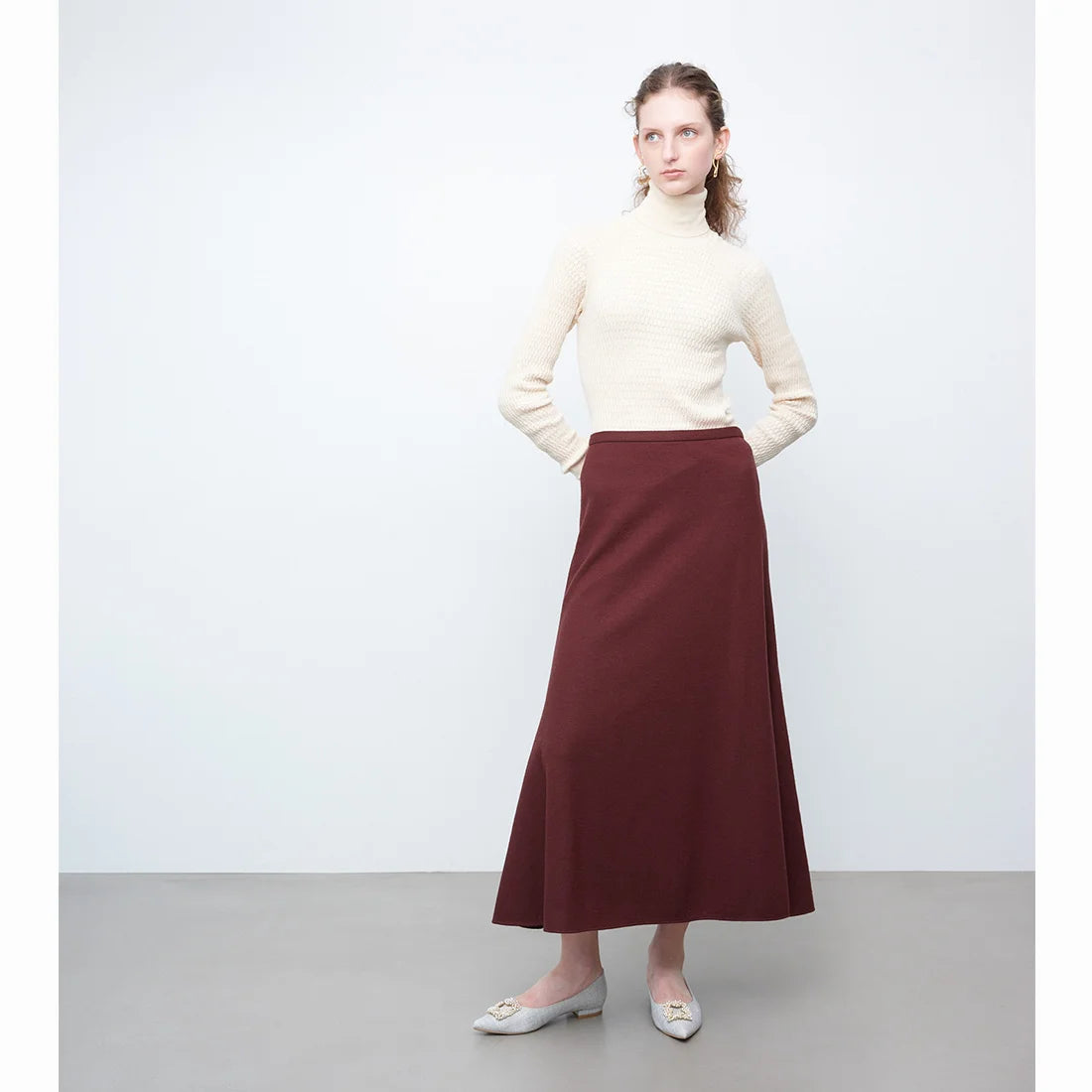 【新品預訂】日本製 Launa Lea 寶石尖頭平底高跟鞋 (483A) (藍灰色 Z/C / Blue Grey Z/C)
