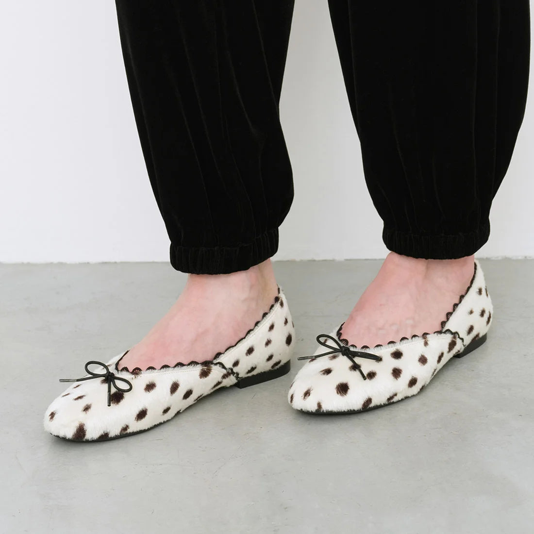 【新品預訂】日本製 Launa lea 經典蕾絲邊蝴蝶結芭蕾舞鞋 (B1616A)(斑點紋/Dalmatian-Z)