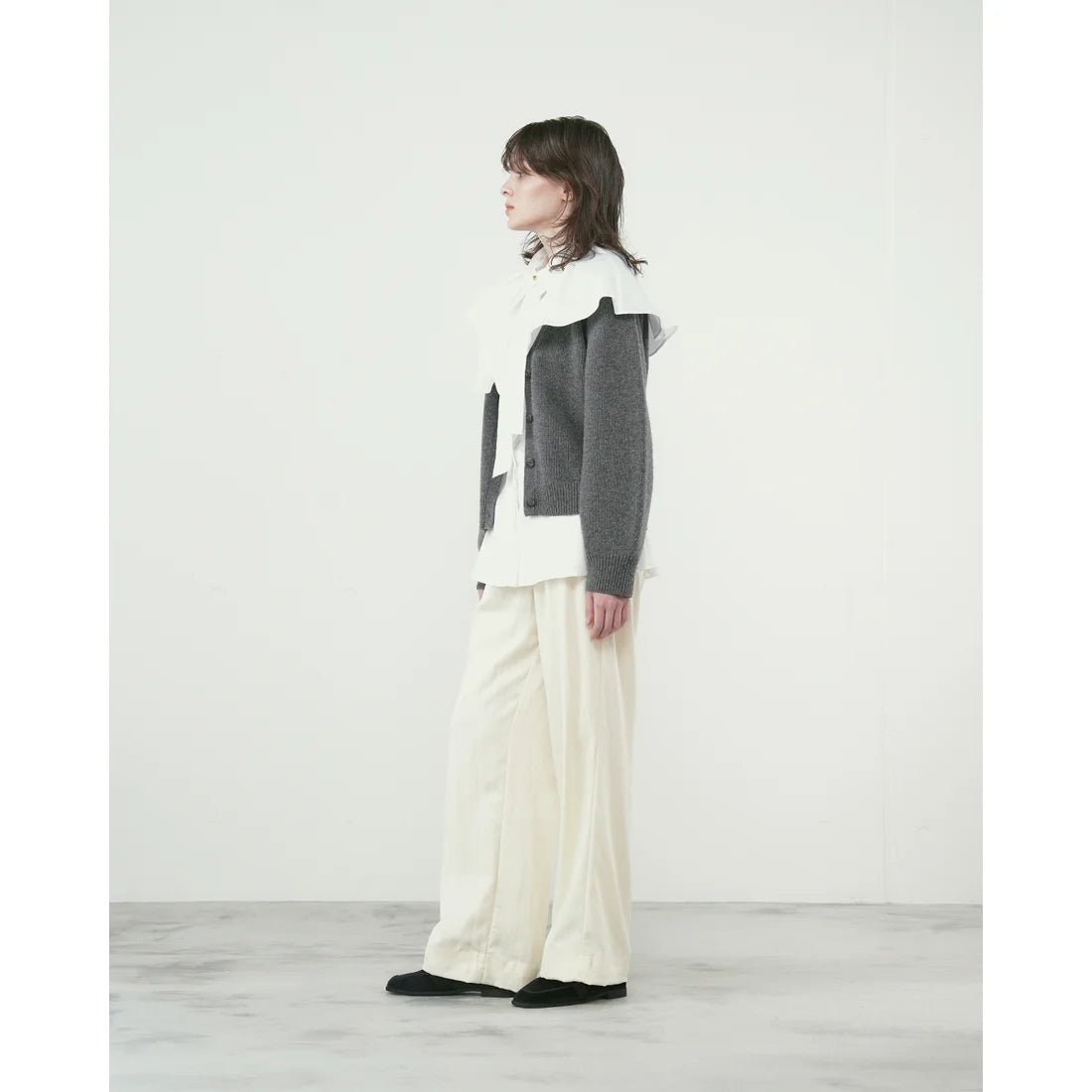 日本製 Emma Francis 蝴蝶結平底樂福鞋 (黑色絨布) 1012a V101 BLK