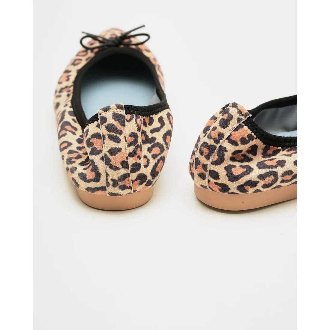 日本製【珍珠色調防水】Emma Francis真皮 尖頭平底芭蕾舞鞋(01b-L S328)(Leopard print leather suede)（レオパード柄 レザースエード）