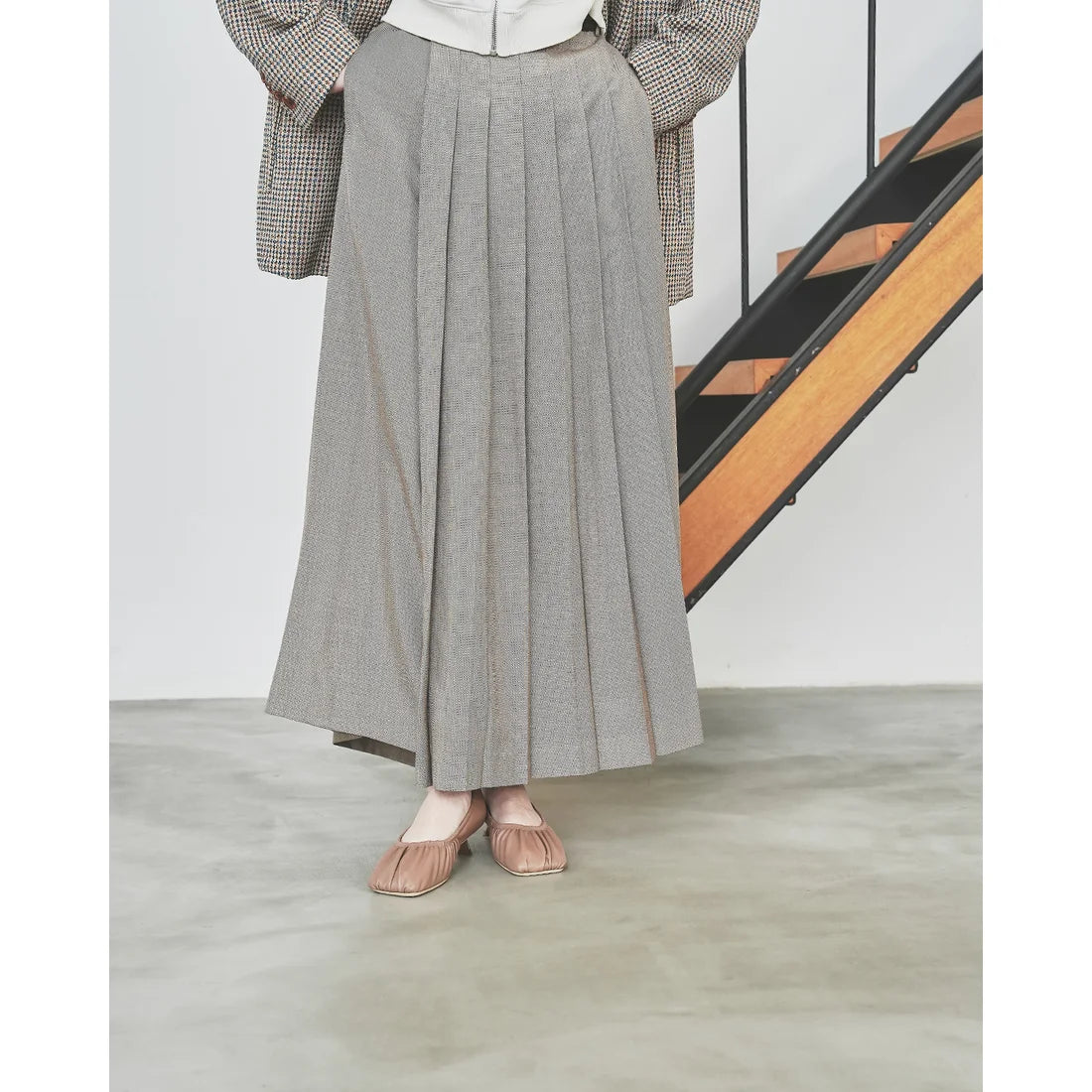 【新品預訂】日本製Emma Francis 方頭褶皺4cm踭高跟鞋（杏色光滑）(4501d-P 108)  BEG