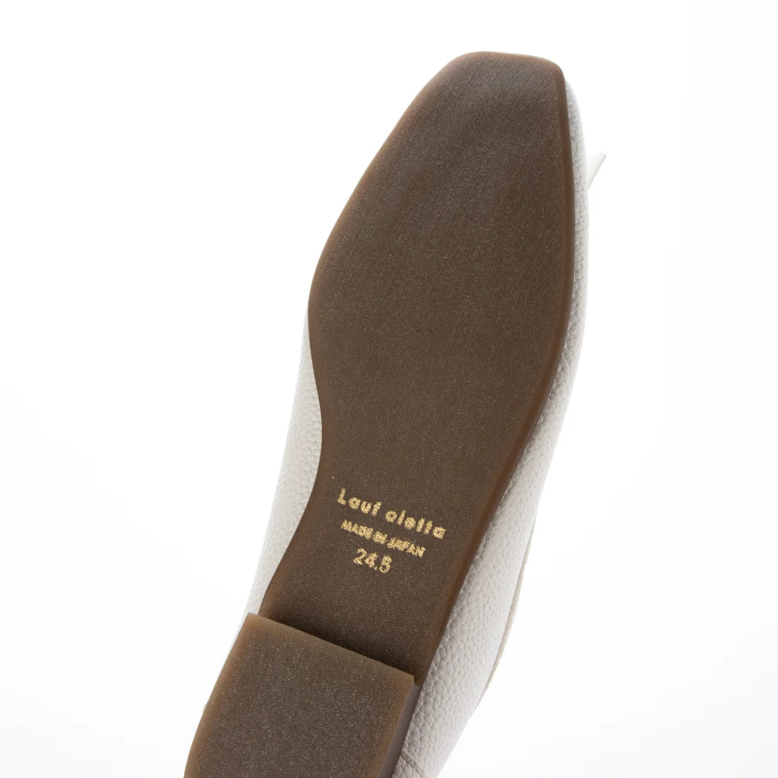 【新品預訂】日本製 Lauf Oletta 防水鑲邊流蘇設計的氣質平底鞋(LRH120 White) (白色)