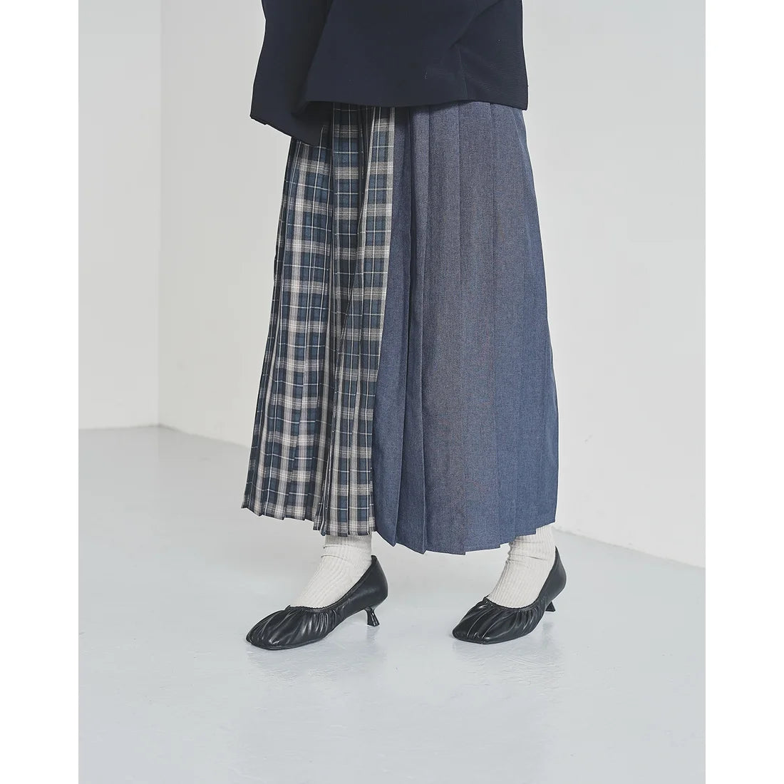 【新品預訂】日本製Emma Francis 方頭褶皺4cm踭高跟鞋（黑色光滑）(4501d-P 101)  BLK