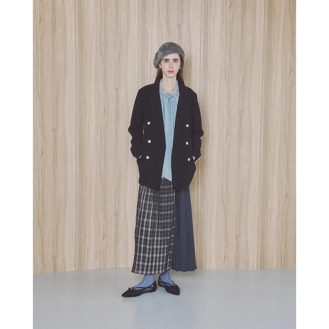【新品預訂】日本製Emma Francis 緞面側平底鞋（黑色）( 07f-ST 101) Black