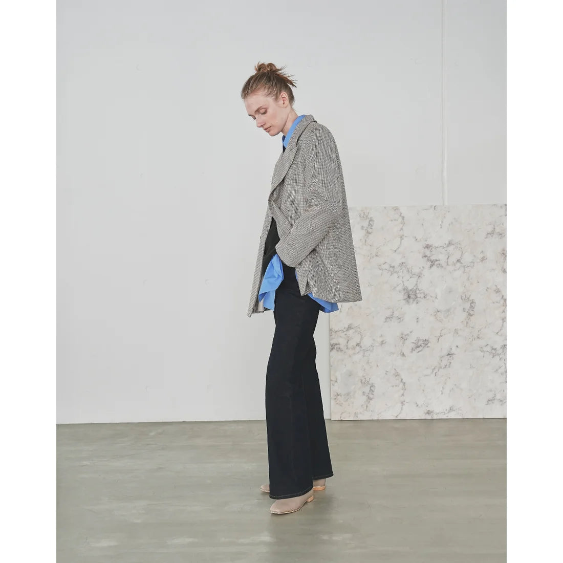 【新品預訂】日本製Emma Francis   V形中心接縫金線平底鞋（炭灰色光滑）(03aa-P 155) C/GRY