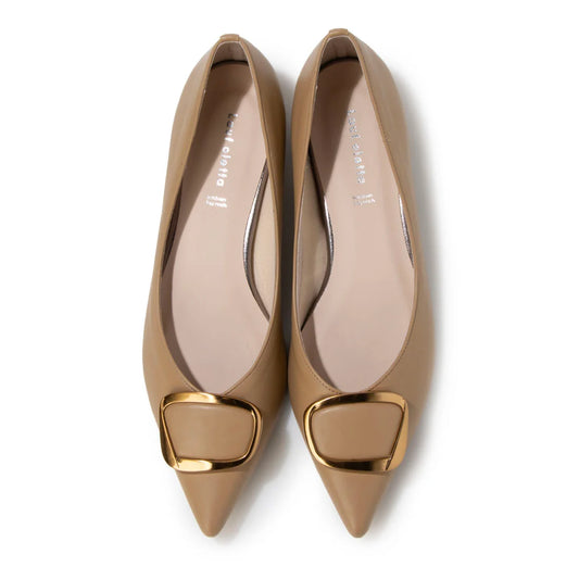 【新品預訂】日本製 Lauf Oletta [All Weather] 全天候 防水尖頭金扣平底鞋（LRH127 Beige) (杏色)