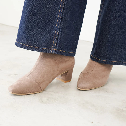 日本製 Launa Lea 4cm 彈性方頭短靴 (587)(淺杏色／L beige S)