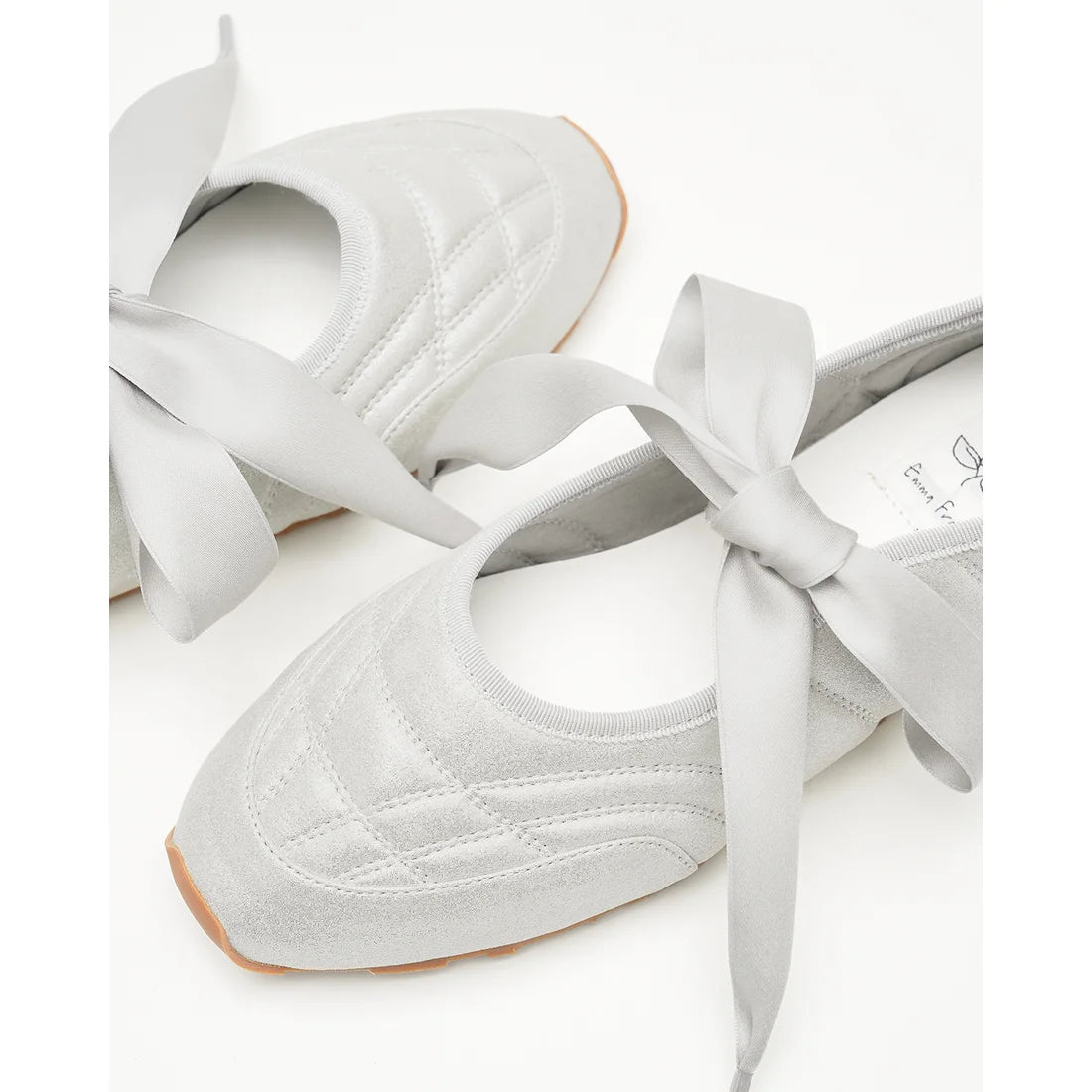 【新品預訂】日本製Emma Francis   繫帶芭蕾舞運動鞋（銀色聚酯）(09l-M 162)