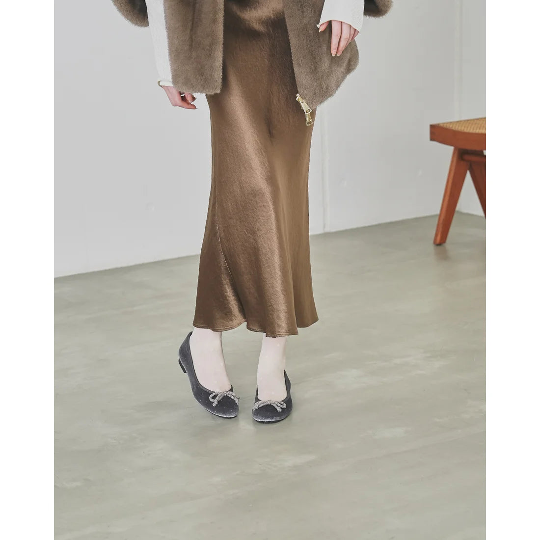 【新品預訂】日本製Emma Francis 圓點天鵝絨平底芭蕾舞鞋（灰色天鵝絨）(02a-V 153)GRY