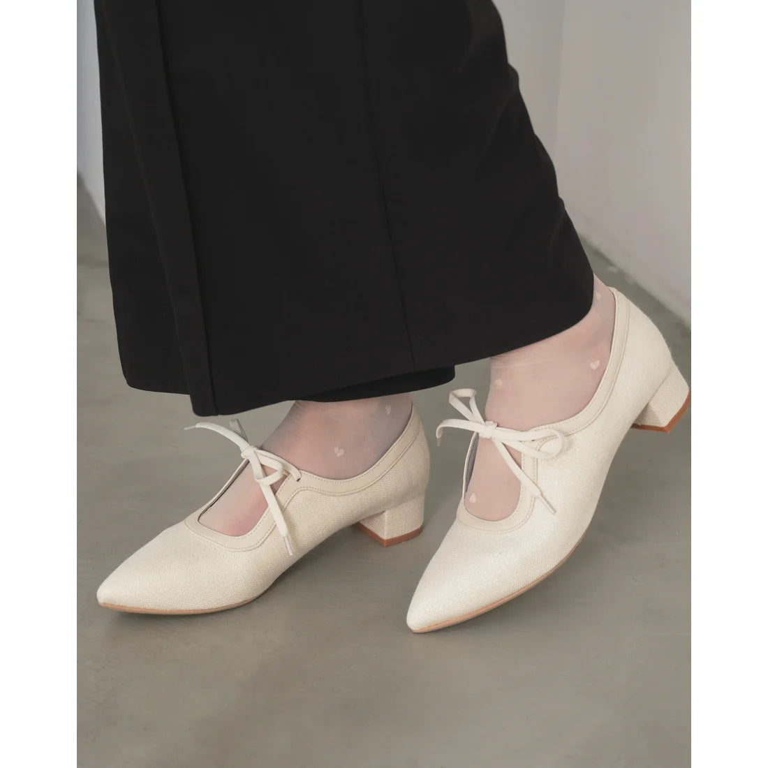 【新品預訂】日本製Emma Francis  3cm踭 經典蝴蝶結高跟鞋（象牙色）(3002g-Z 177)