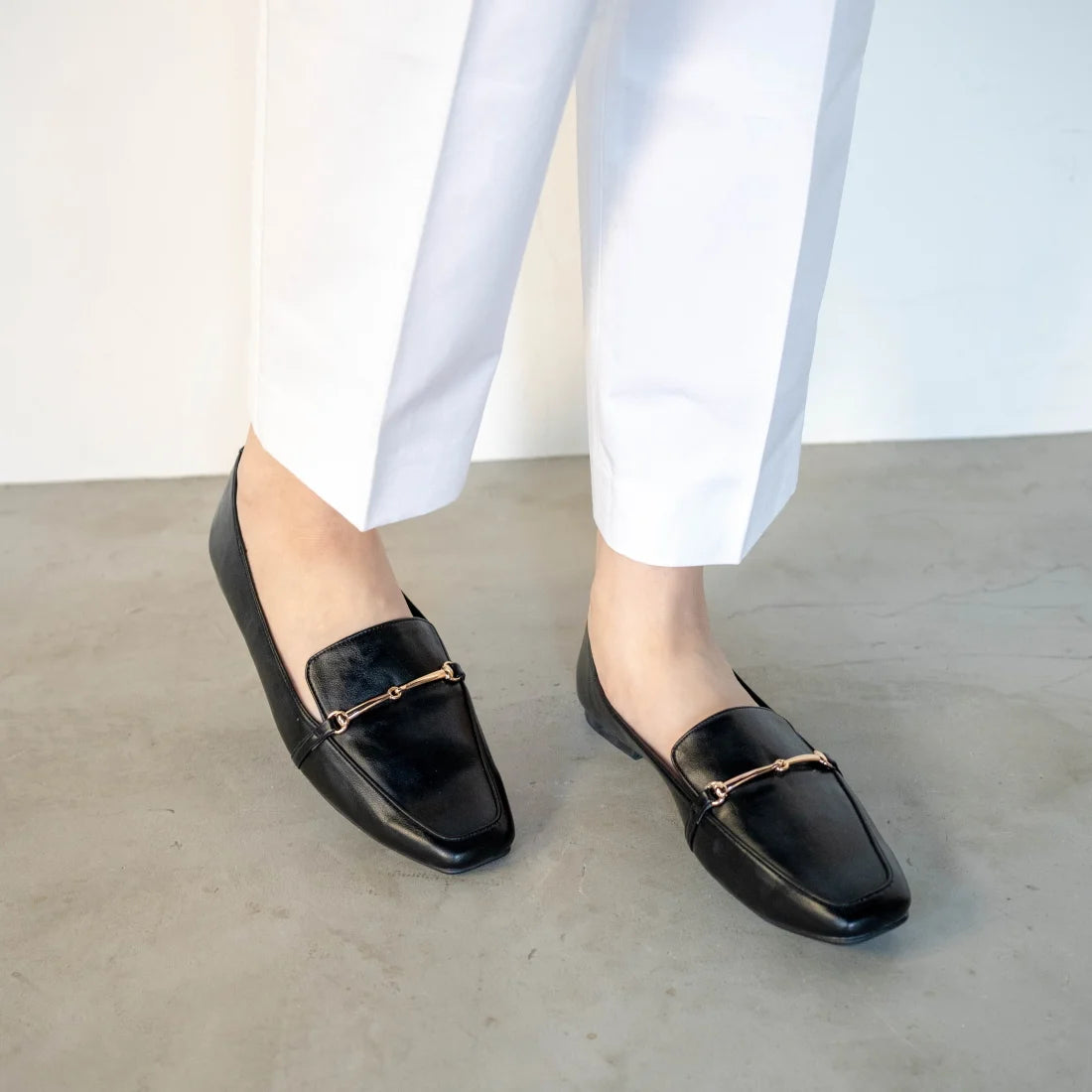 日本製 Launa Lea 時尚金扣配飾 Loafer (0457) Ivory