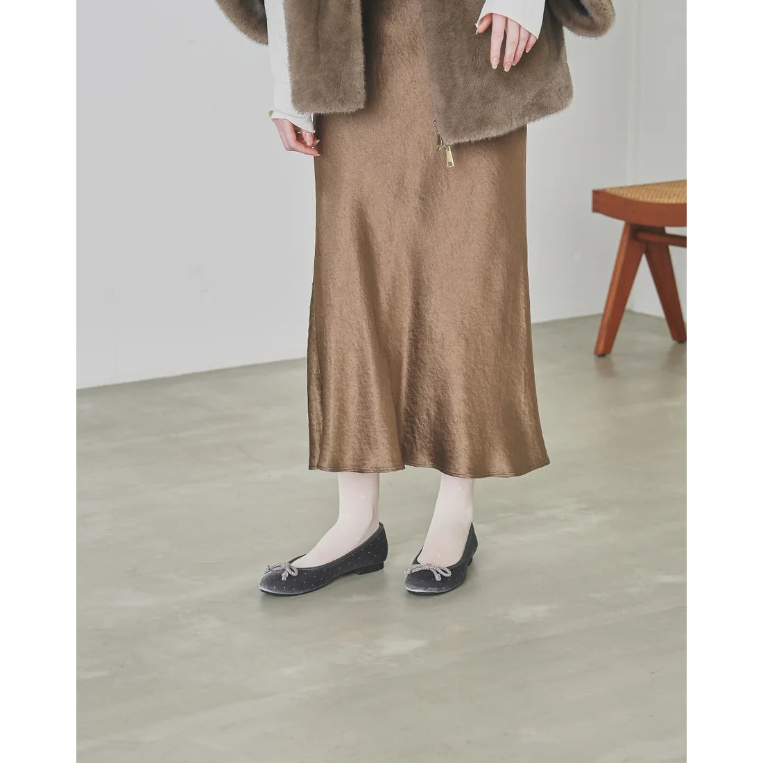 【新品預訂】日本製Emma Francis 圓點天鵝絨平底芭蕾舞鞋（灰色天鵝絨）(02a-V 153)GRY