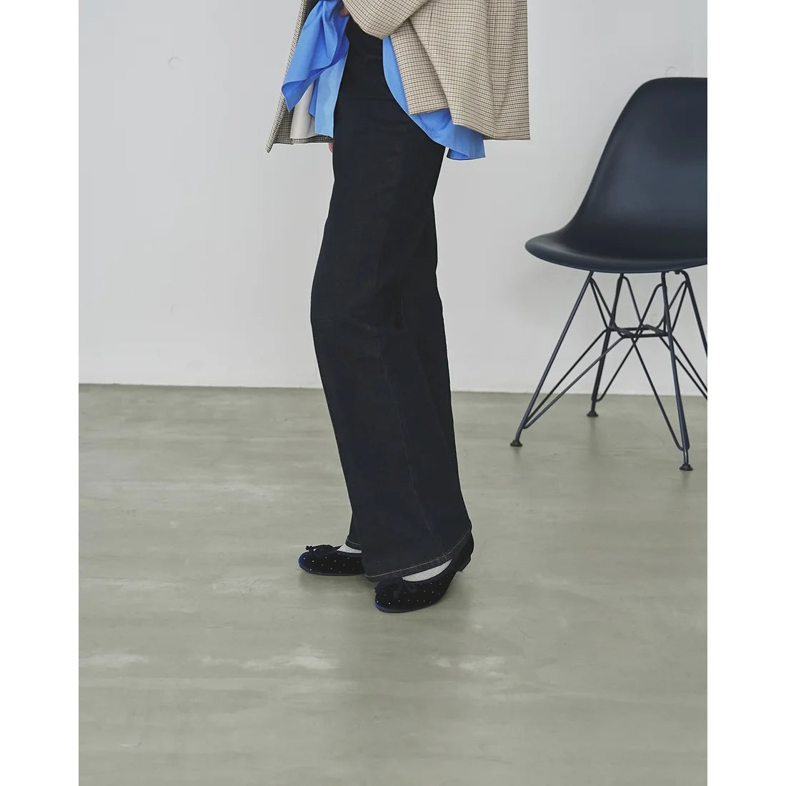 【新品預訂】日本製Emma Francis 圓點天鵝絨平底芭蕾舞鞋（藍色天鵝絨）(02a-V 120)BLU