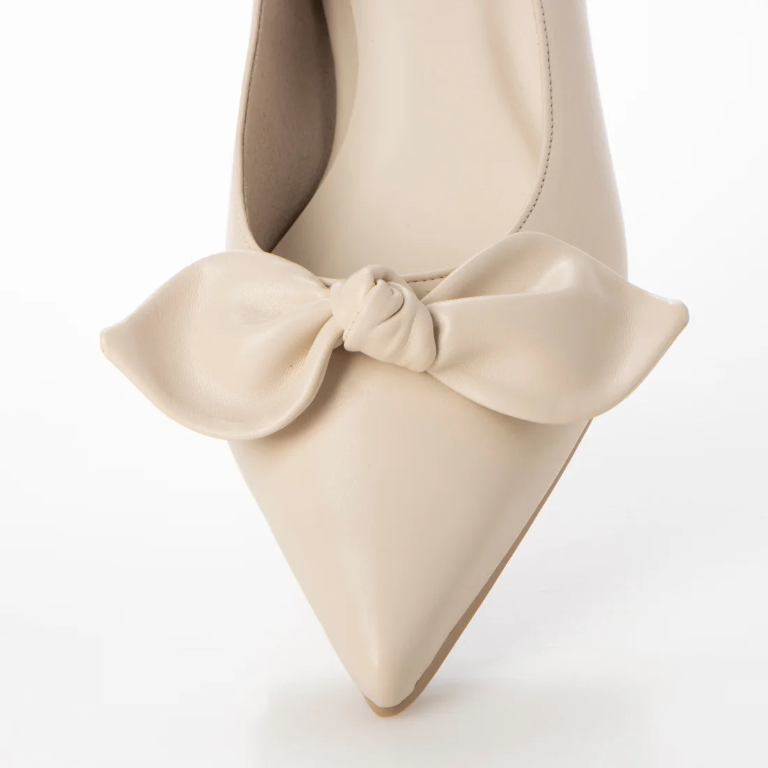 日本製 Launa Lea 尖頭絲帶平底鞋 (0509) Ivory
