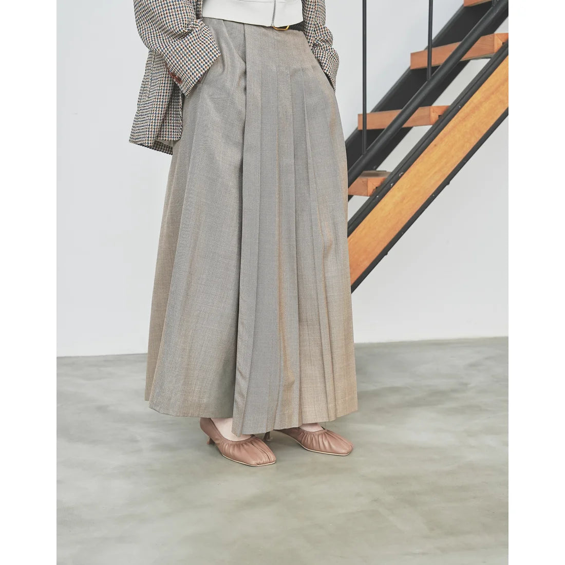 【新品預訂】日本製Emma Francis 方頭褶皺4cm踭高跟鞋（杏色光滑）(4501d-P 108)  BEG