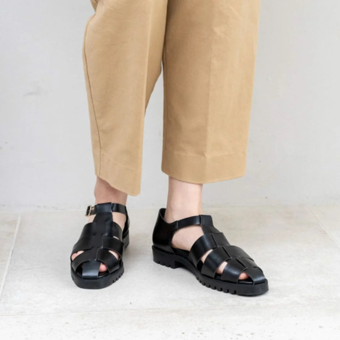 日本製 Launa lea Gurkha 涼鞋 (0523) Black