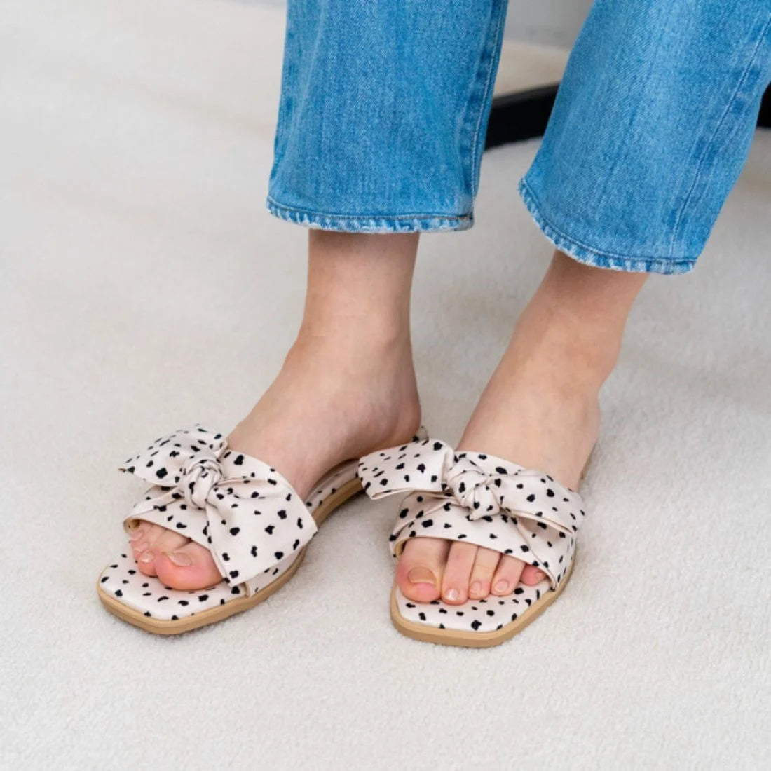 日本製 Launa Lea 絲帶方頭平底涼鞋 (0524) Pink Beige Z/C