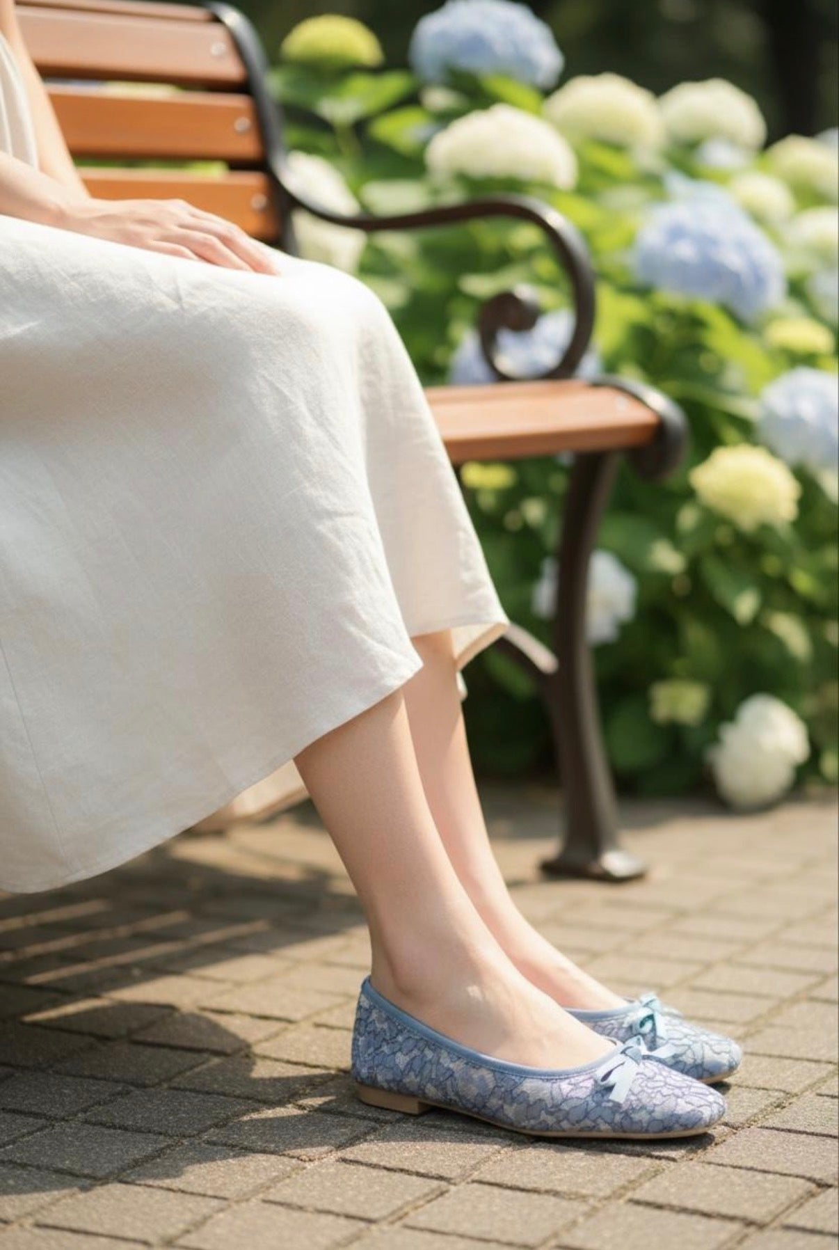 【香港限定】日本製 Launa lea 蕾絲方頭平底鞋 (BH7607A)(藍色 / Blue)