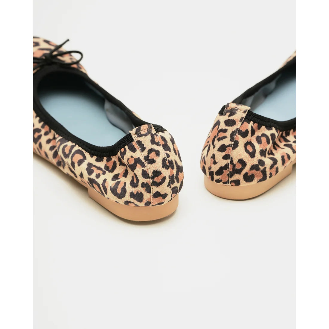 日本製【珍珠色調防水】Emma Francis 真皮 圓頭平底芭蕾舞鞋(02b-L S328)(Leopard pattern leather suede)（レオパード柄 レザースエード）