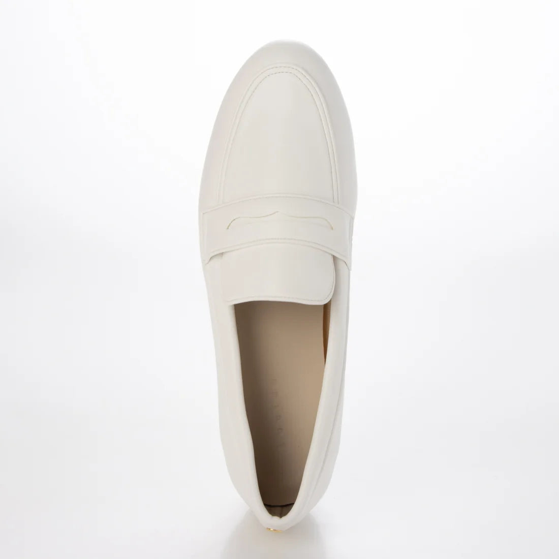 【新品預訂】日本製 潮牌Lucida 防水 白色 Alasia 基本款平底樂福鞋 (LC-104 WHT )