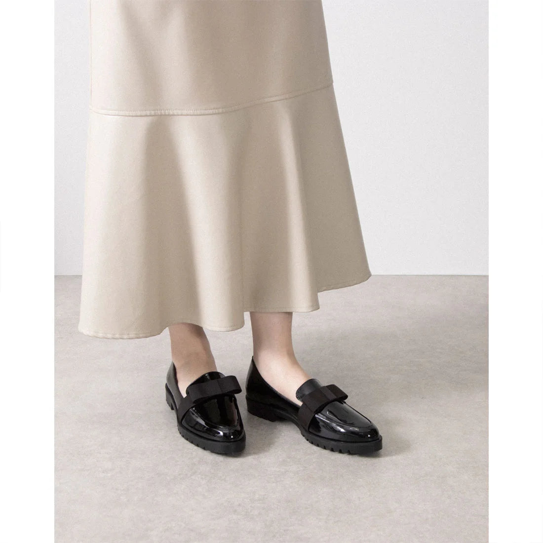 【新品預訂】日本製 Launa lea Rainy Day 寛帶晴雨樂福鞋 (R9021)  (黑色/Black E)