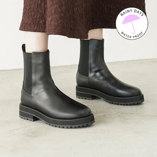 日本製 Launa Lea 側邊彈力厚底雨靴短靴 (R9018)(黑色／Black)
