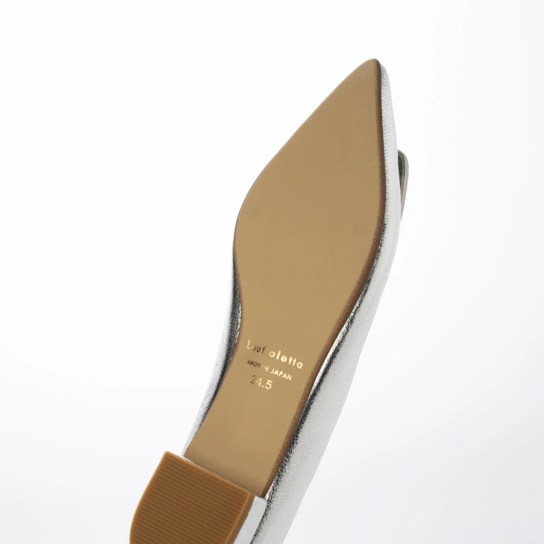 【新品預訂】日本製 Lauf Oletta [All Weather] 全天候 防水尖頭金扣平底鞋（LRH127 Silver) (銀色)