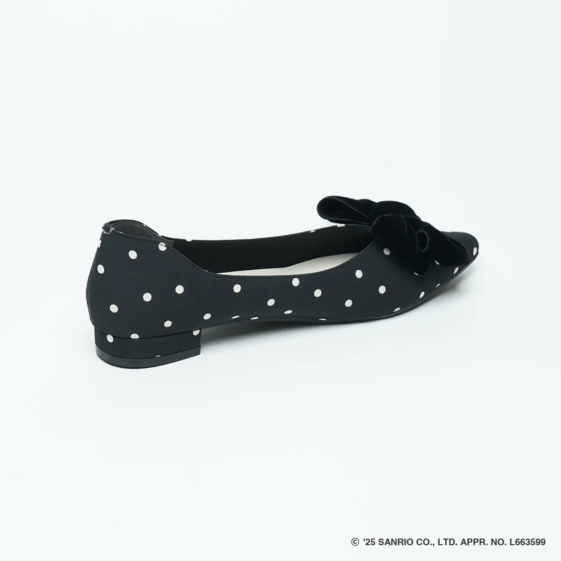 【限定品預訂】售完即止【HELLO KITTY × Launa lea 特別聯名】日本製蝴蝶結平底鞋 (460K)(黑色/Black Z/C)