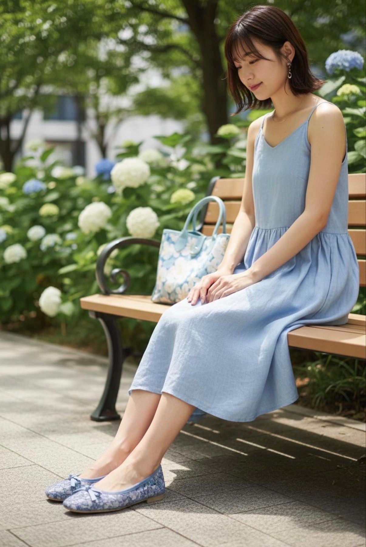 【香港限定】日本製 Launa lea 蕾絲方頭平底鞋 (BH7607A)(藍色 / Blue)