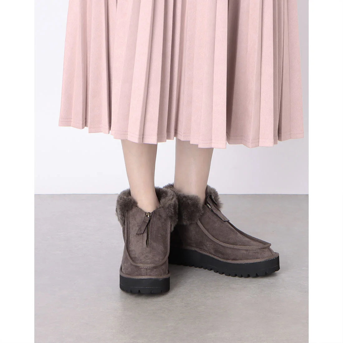 【新品現貨】Lauf Oletta 3.5cm厚底麂皮羊毛絨短靴(L131)(D.GRAY-S)