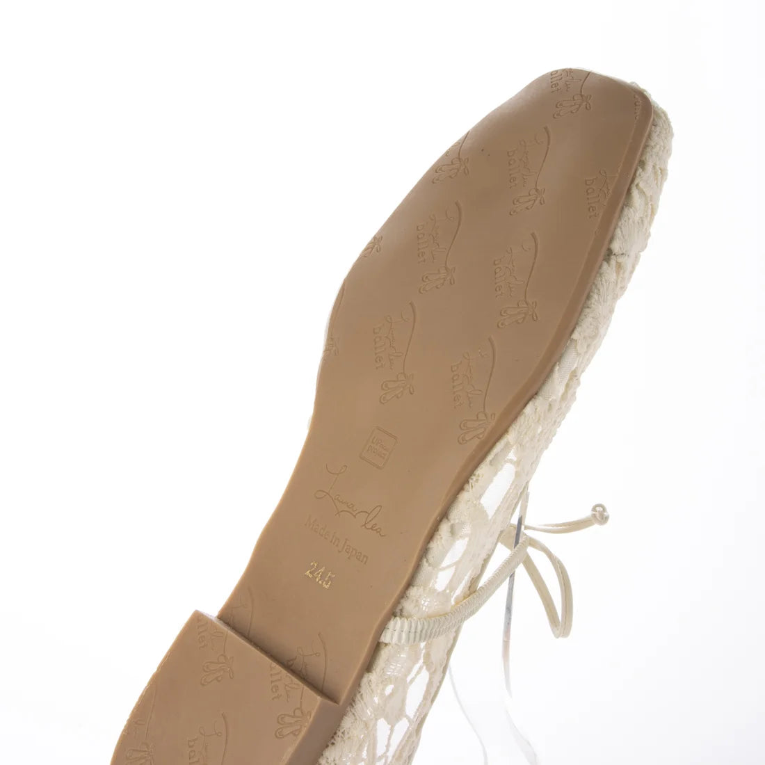 【新品預訂】日本製 Launa Lea 花卉蕾絲漁網芭蕾舞鞋 (B7612A)(象牙色 / Ivory Z）