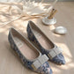 【香港限定】日本製 Launa lea 立體復古提花羅緞蝴蝶3.5cm粗跟鞋 (RH9603A)(淺藍色 / L Blue )