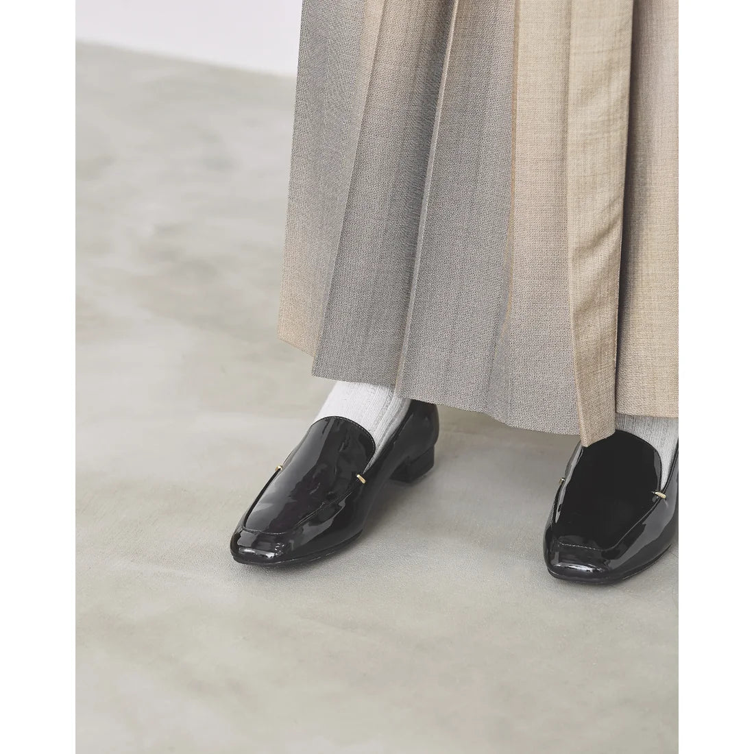 【新品預訂】日本製Emma Francis 防水方頭 2cm踭樂福鞋（黑色漆皮￼）(03z-E 101)  BLK