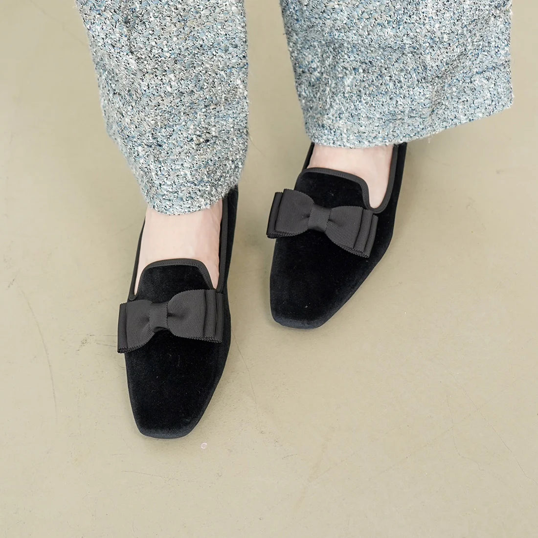 【新品預訂】日本製 Launa lea 方頭蝴蝶結樂福鞋（570）(黑色/Black-Z)
