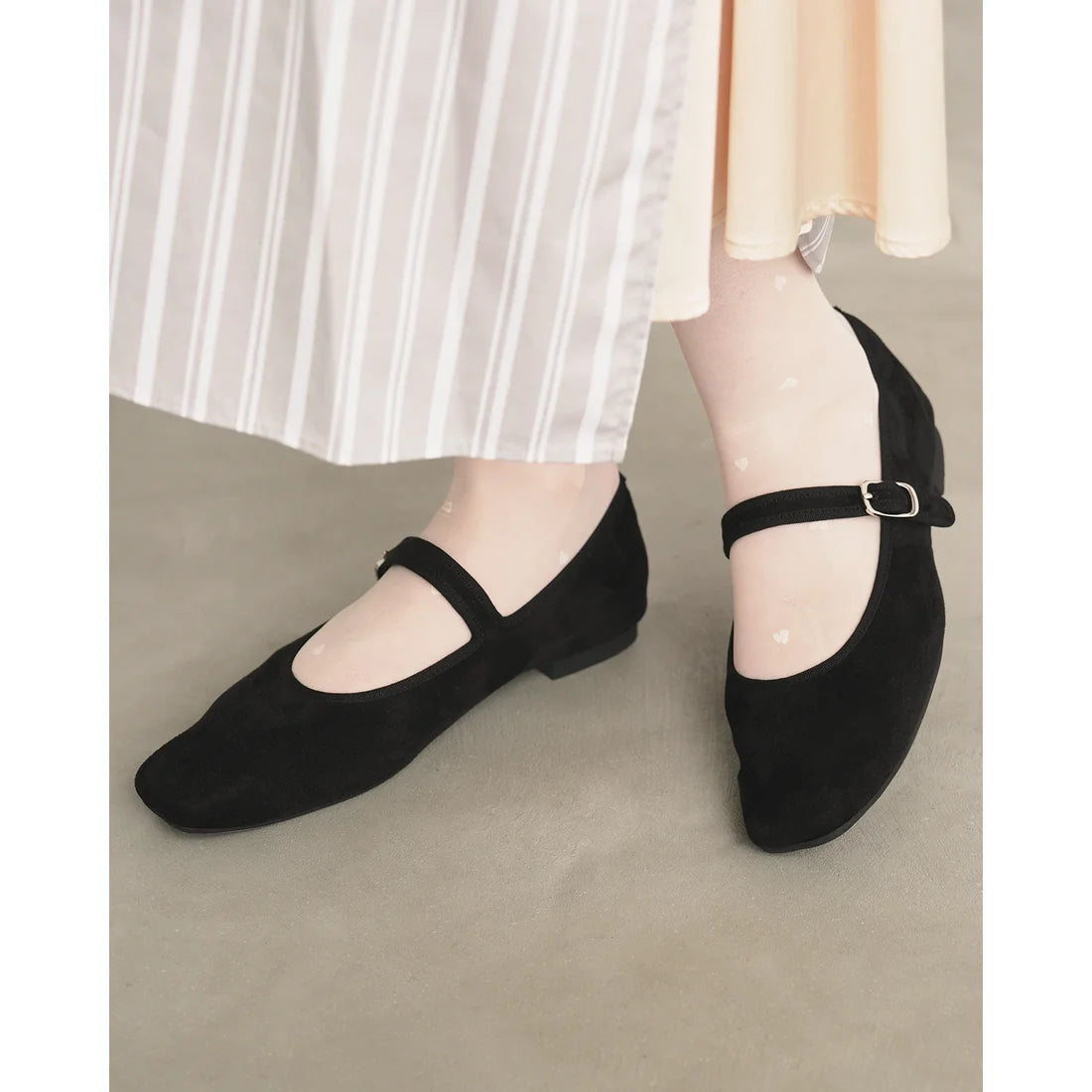 【新品預訂】日本製Emma Francis  防撥水方頭瑪麗珍（黑色絨面）(2001g S101)