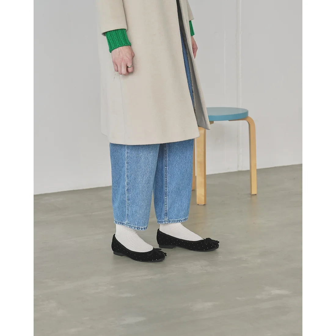 【新品預訂】日本製Emma Francis 圓點天鵝絨平底芭蕾舞鞋（黑色天鵝絨）(02a-V 101)BLK