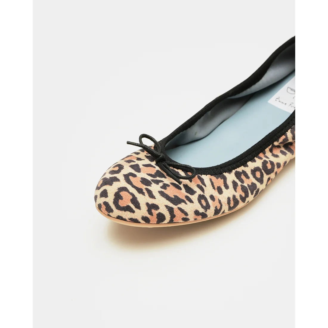 日本製【珍珠色調防水】Emma Francis 真皮 圓頭平底芭蕾舞鞋(02b-L S328)(Leopard pattern leather suede)（レオパード柄 レザースエード）