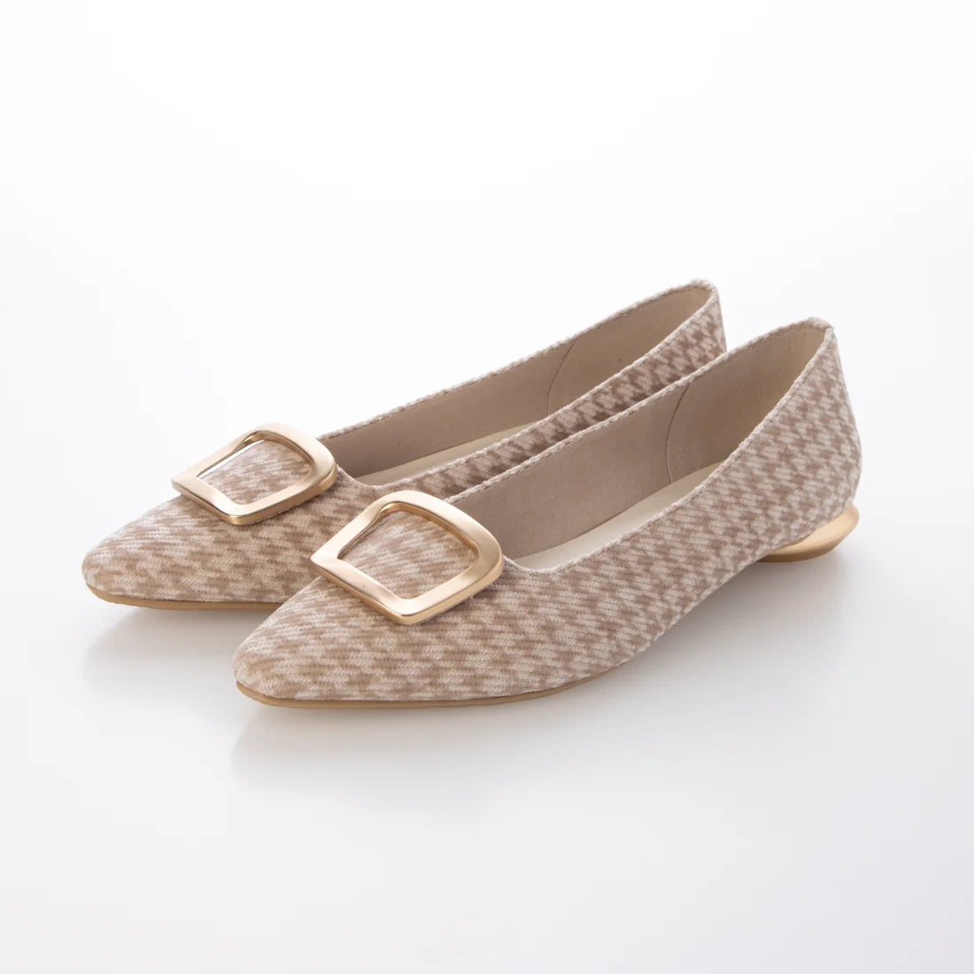 【新品預訂】日本製 Launa lea 金色方扣平底鞋 (576) (杏色 Z/C / Beige Z/C )