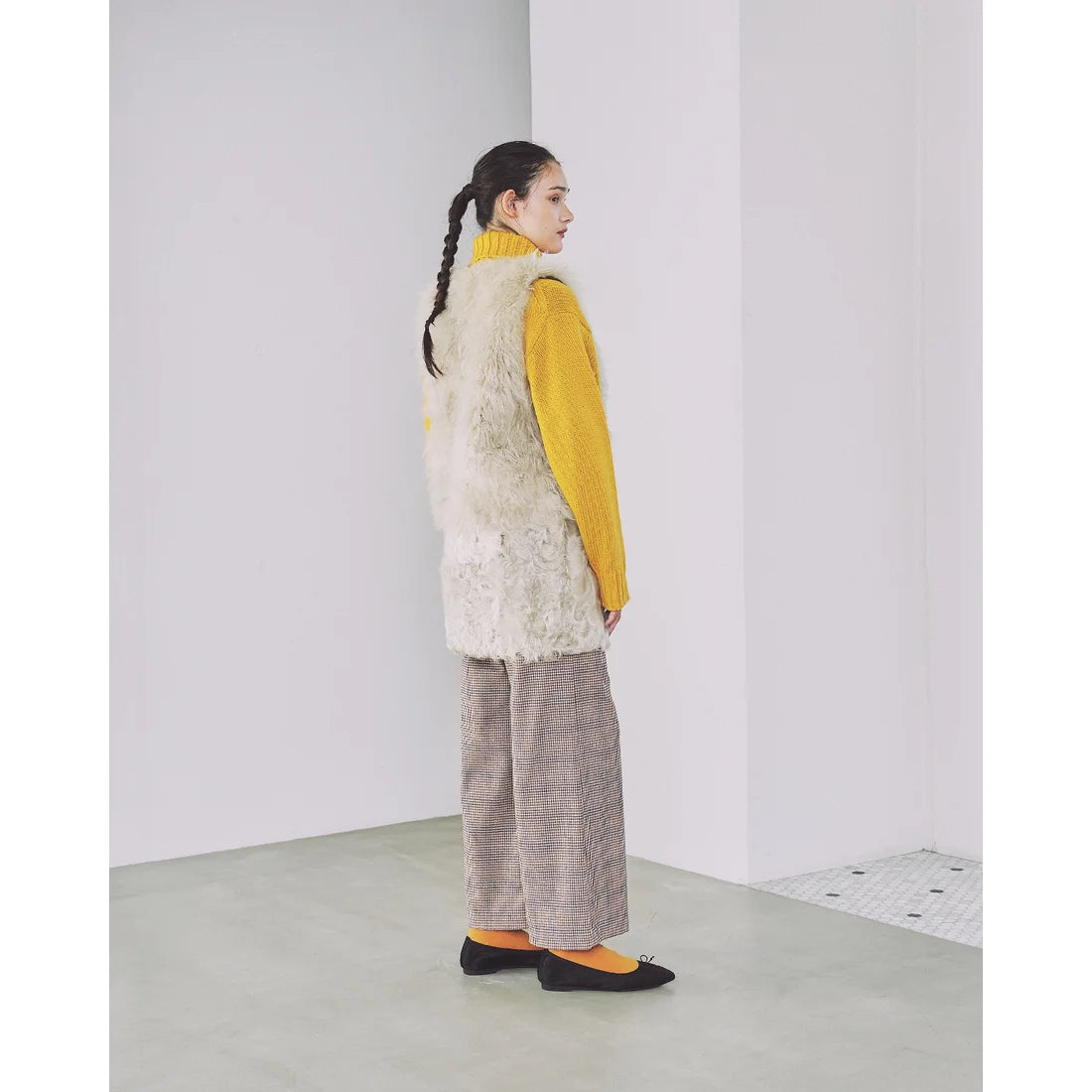 【新品預訂】日本製【珍珠色調防水】Emma Francis真皮 尖頭平底芭蕾舞鞋(01b-L H101)(Black Harako Leather)（ブラック ハラコレザー）