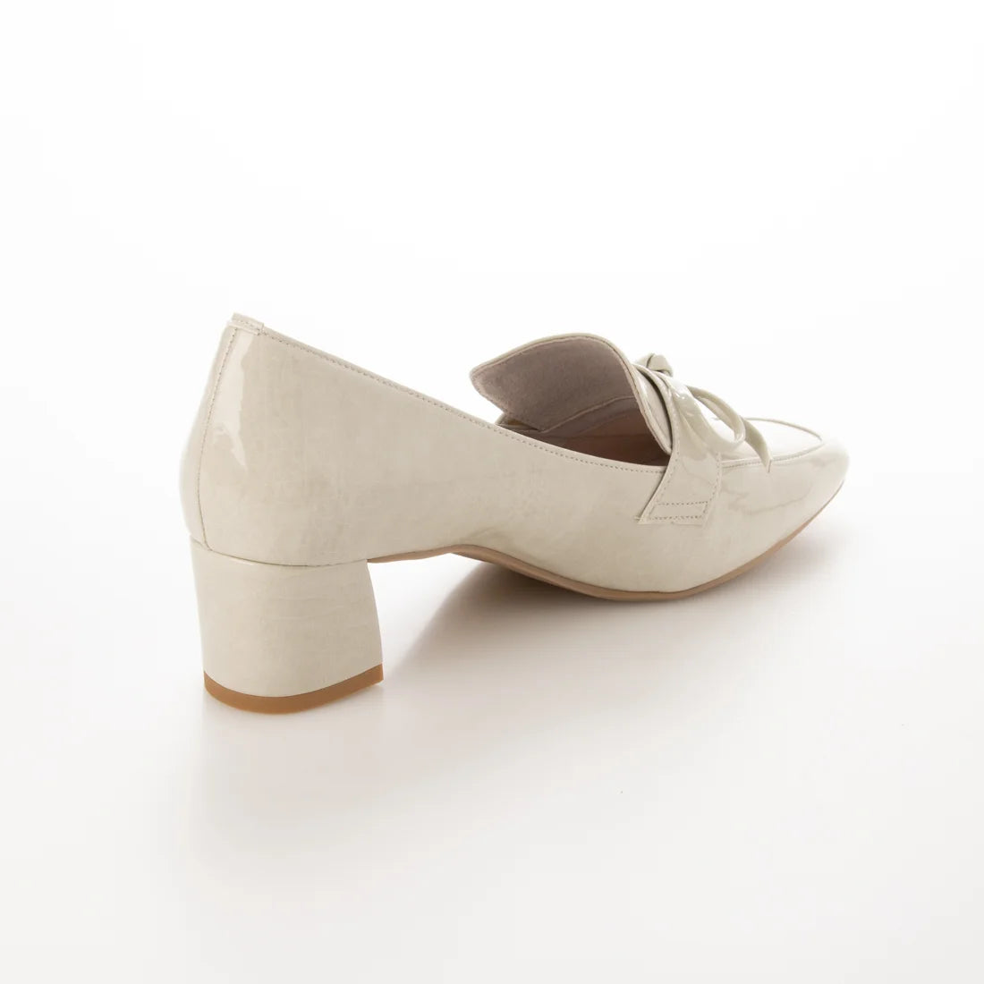 日本製 Launa lea 粗跟抗水樂福鞋 (R9008) Ivory E