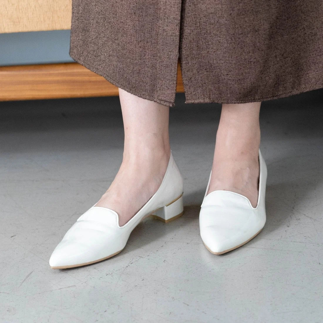日本製 Launa lea 粗跟歌劇高跟鞋 (R9015) IVORY