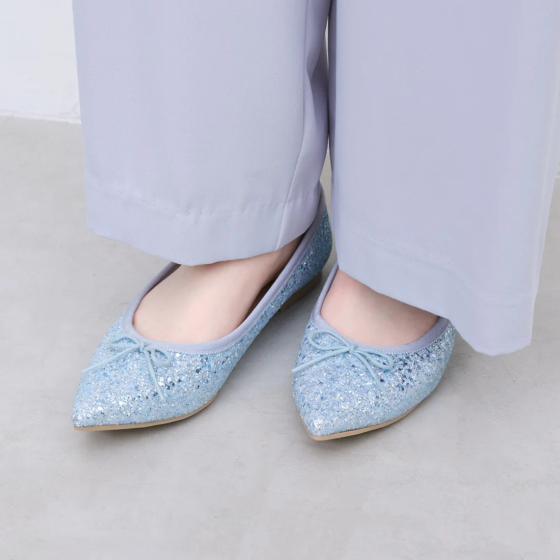 【新品預訂】日本製 Launa lea 閃耀亮片尖頭芭蕾鞋 ( B4601A ) (淺藍色 Z / L Blue Z )