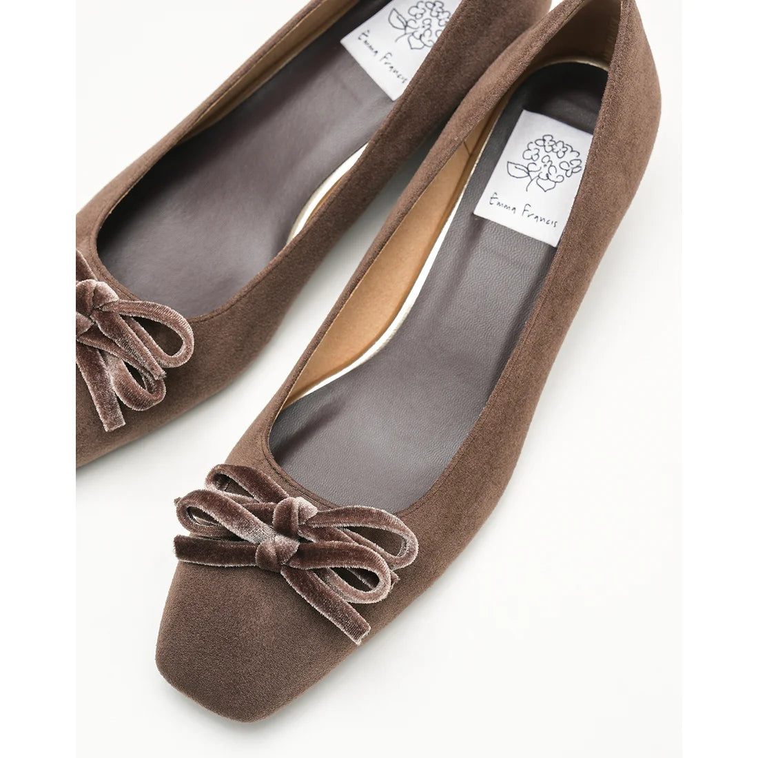【新品】日本製Emma Francis   蝴蝶結3cm方頭高踭鞋（橡木色絨面革）(3004a-S 141) Oak