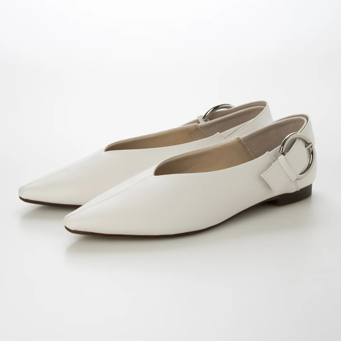【新品預訂】日本製 Lauf Oletta  [All Weather] 全天候 可踩踭 柔軟大扣環V型平底鞋（LRP139 IVORY）