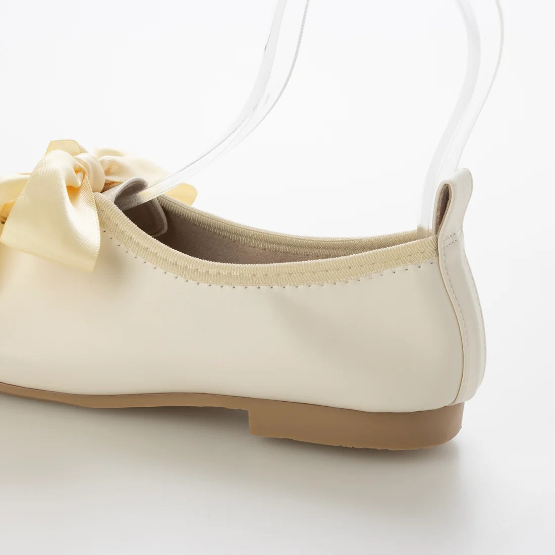 【新品預訂】Launa lea 軟質絲帶芭蕾運動鞋 (B3006A) (象牙色￼ / Ivory )