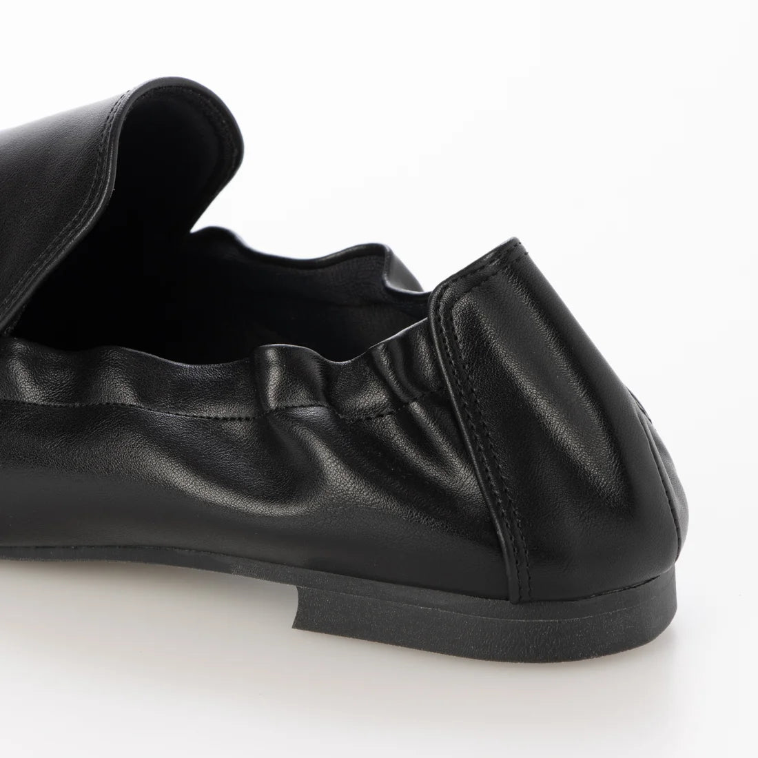 【新品預訂】日本製 Lauf Oletta  [All Weather] 全天候 柔軟褶皺平底鞋（LRP143 BLACK）