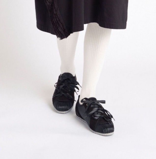 【新品預訂】日本潮牌Lucida 黑色 Maia 華麗緞帶光澤芭蕾舞運動鞋 LD-179 BLK )