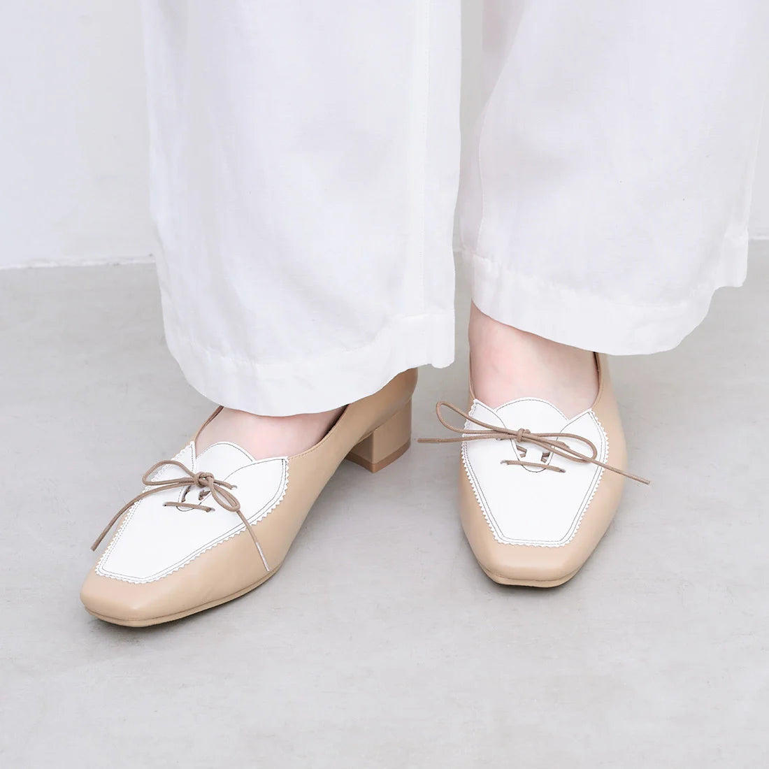 【新品預訂】日本製 Launa lea 方頭3cm踭 雙色繫帶樂福鞋 (616) (杏色/C / Beige/C)