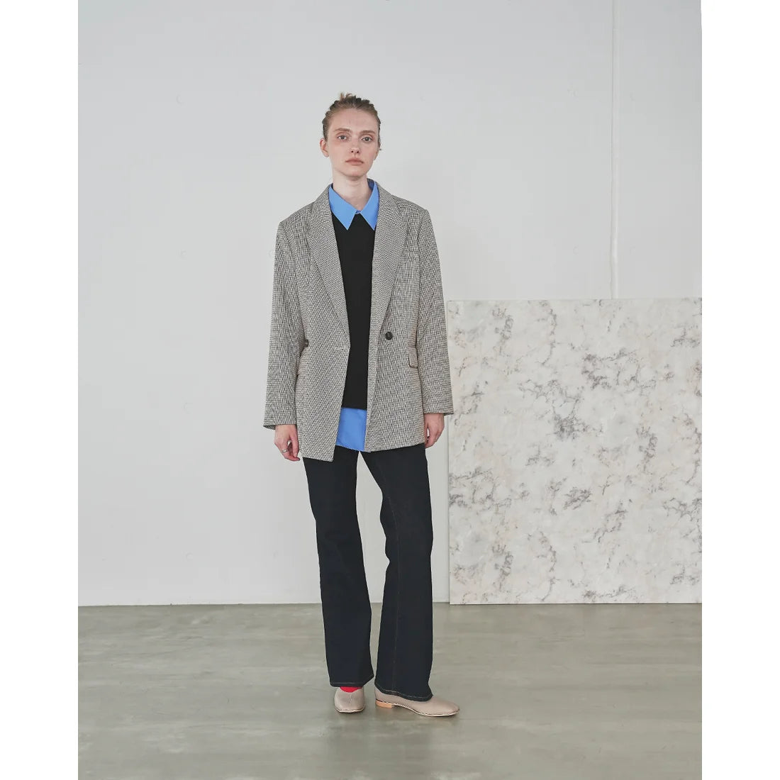 【新品預訂】日本製Emma Francis   V形中心接縫金線平底鞋（炭灰色光滑）(03aa-P 155) C/GRY