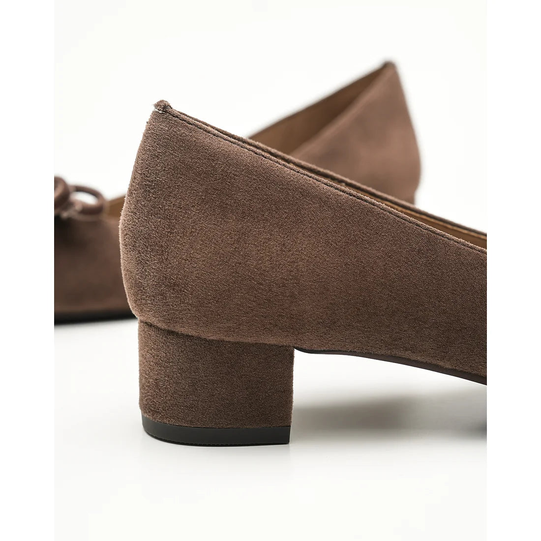 【新品】日本製Emma Francis   蝴蝶結3cm方頭高踭鞋（橡木色絨面革）(3004a-S 141) Oak